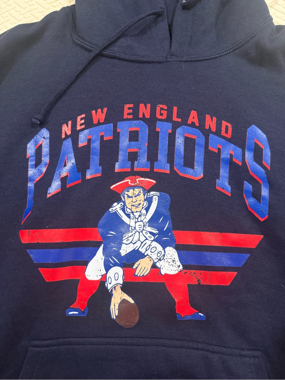 New England Patriots Unisex Hoodie Sweatshirt - Picture 4 of 4